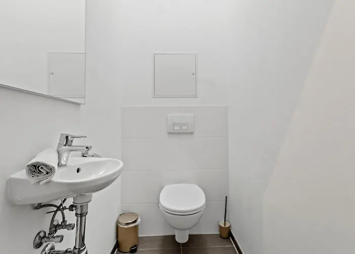 Fast Wifi - 3 Min Walk To Metro - On-site Parking For 19,90 Eur * Відень