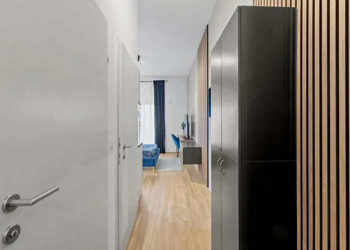 Fast Wifi - 3 Min Walk To Metro - On-site Parking For 19,90 Eur